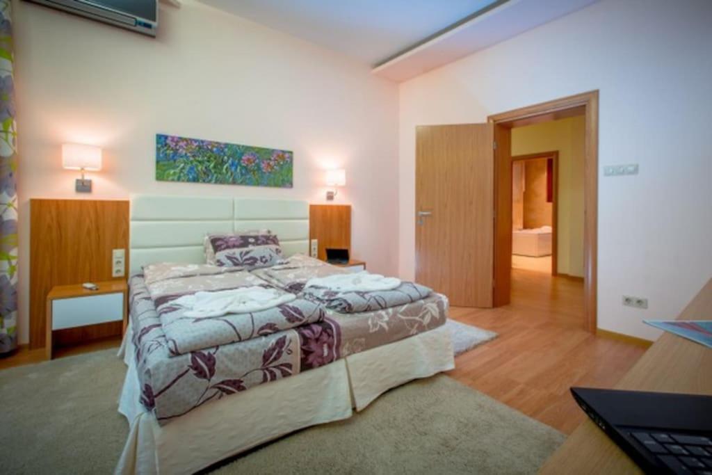 High Tech - Luxurious Apartment Sofia Extérieur photo